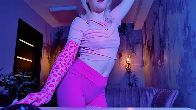 NancyMartinez online show from 02/13/25, 04:17