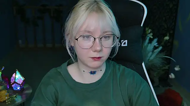 NancyMartinez online show from 02/20/25, 08:17