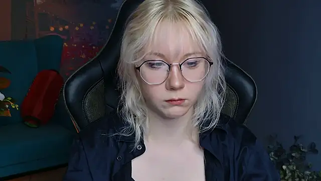 NancyMartinez online show from 02/21/25, 05:13