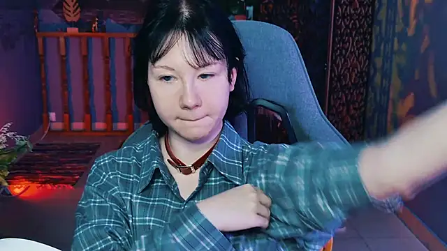 NancyMartinez online show from 09/13/25, 05:07