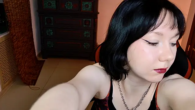 NancyMartinez online show from 11/30/25, 09:13