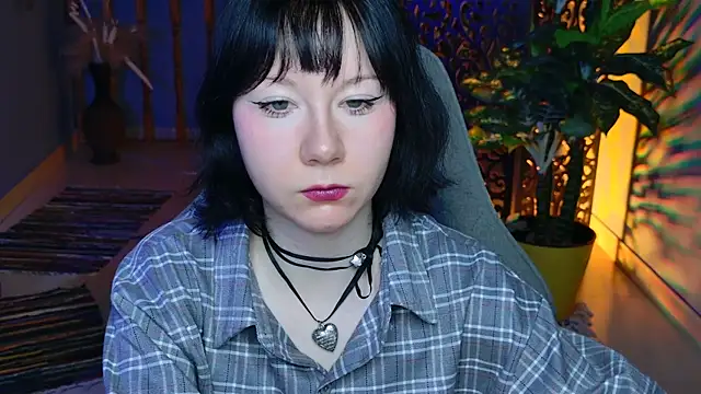 NancyMartinez online show from 12/02/25, 05:13