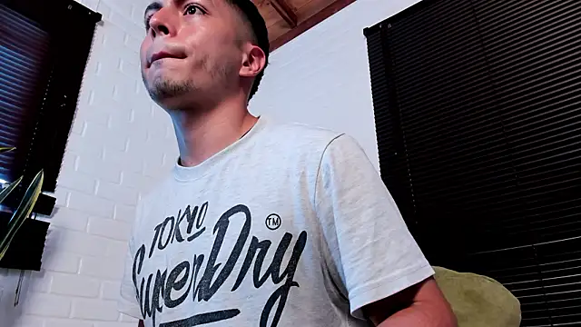 SAMUEL OBRIAN online show from 02/09/26, 02:21