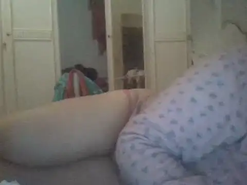 Snapshot of biuv chatting on 03/16/25, 07:37 biuv online show from 03/16/25, 07:37