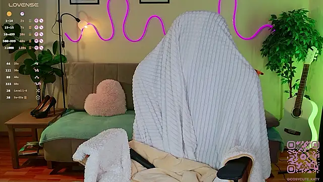 Snapshot of cosycute_ chatting on 02/21/26, 05:25 cosycute online show from 02/21/26, 05:25