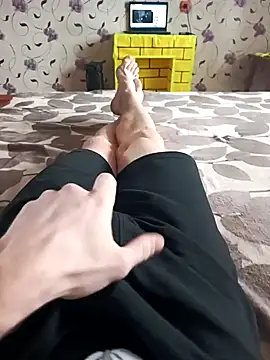 red red00 online show from 02/09/25, 10:09