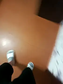 red red00 online show from 03/12/25, 05:17