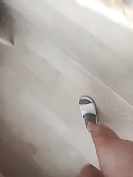 red red00 online show from 03/13/25, 02:12