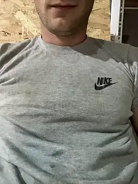 red red00 online show from 09/14/25, 03:44