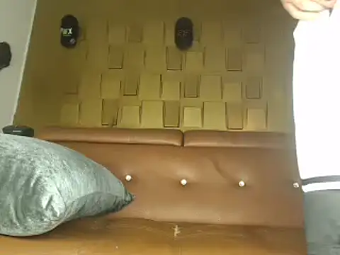 latinboydig online show from 01/15/25, 10:24