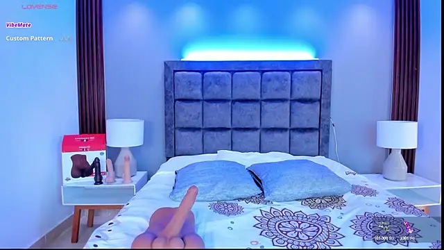 Susann Ross online show from 03/20/25, 01:59