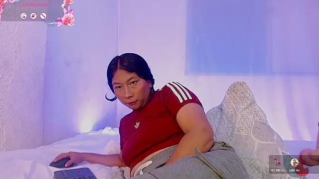 zoewilliams2 online show from 02/11/26, 02:49