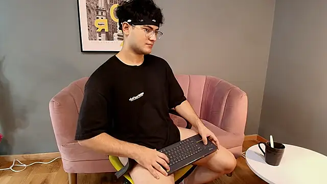 Mark Evans1  online show from 02/22/25, 07:58