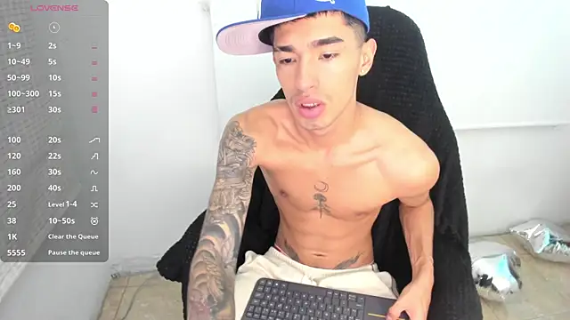 Damon  333 online show from 02/27/25, 11:48