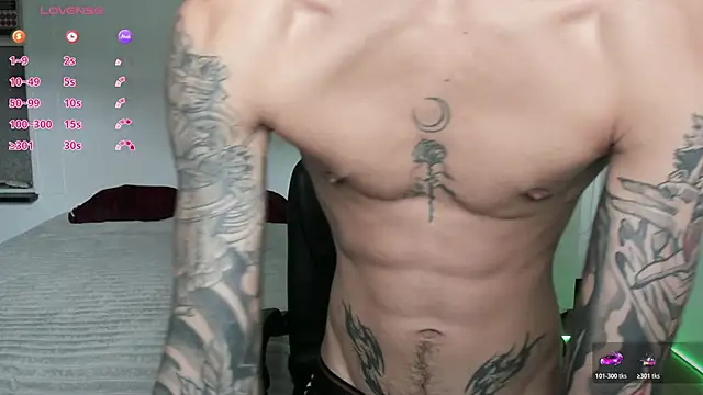 Snapshot of Damon__333 chatting on 03/16/26, 06:45 Damon 333 online show from 03/16/26, 06:45