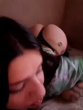 Luulaa444 online show from 11/10/25, 09:52