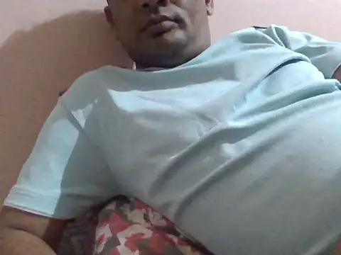 Snapshot of NiceBoy9099 chatting on 05/11/26, 04:59 NiceBoy9099 online show from 05/11/26, 04:59