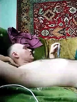 Snapshot of Pineapple04 chatting on 01/16/25, 09:48 Pineapple04 online show from 01/16/25, 09:48