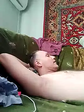 Snapshot of Pineapple04 chatting on 02/10/25, 08:20 Pineapple04 online show from 02/10/25, 08:20