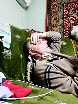 Snapshot of Pineapple04 chatting on 02/18/25, 08:36 Pineapple04 online show from 02/18/25, 08:36