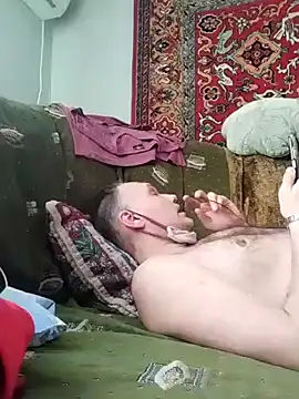 Snapshot of Pineapple04 chatting on 02/27/25, 06:18 Pineapple04 online show from 02/27/25, 06:18