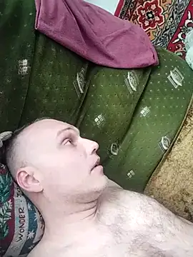 Snapshot of Pineapple04 chatting on 03/22/25, 06:43 Pineapple04 online show from 03/22/25, 06:43