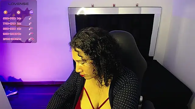 sussy lee  online show from 03/07/25, 01:29