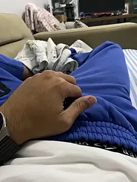 Crazyturko07 online show from 09/19/25, 04:40