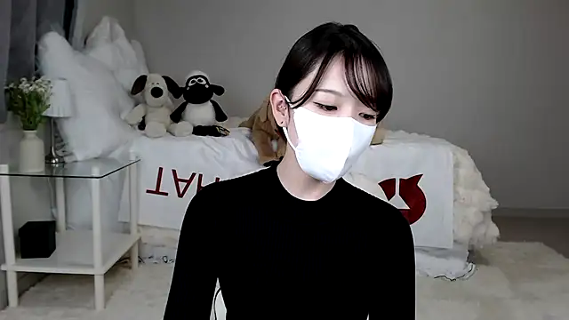 Snapshot of mei_mei_chan chatting on 02/17/25, 01:42 mei mei chan online show from 02/17/25, 01:42