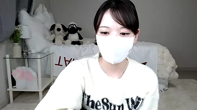 Snapshot of mei_mei_chan chatting on 02/23/25, 01:10 mei mei chan online show from 02/23/25, 01:10