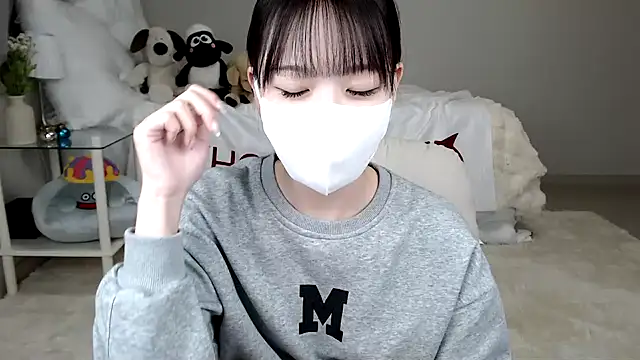 Snapshot of mei_mei_chan chatting on 03/13/25, 01:40 mei mei chan online show from 03/13/25, 01:40