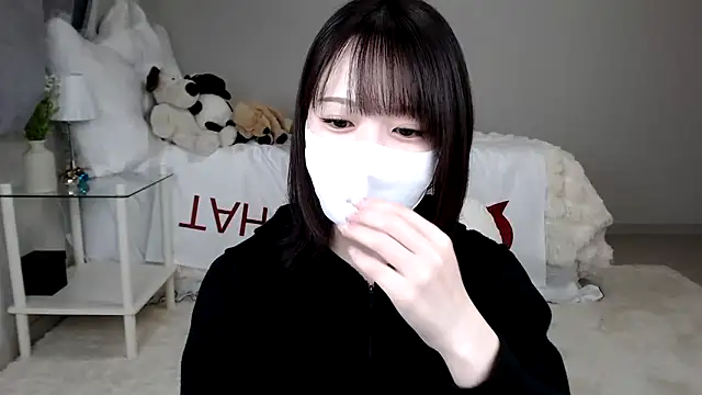 Snapshot of mei_mei_chan chatting on 03/17/25, 10:38 mei mei chan online show from 03/17/25, 10:38