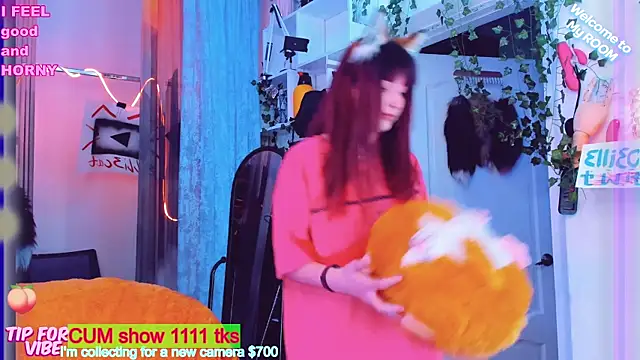 Toxic Ellies online show from 02/16/25, 04:53