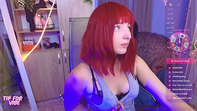 Toxic Ellies online show from 09/19/25, 03:34