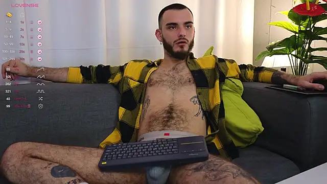 xteddy bear online show from 02/03/25, 08:57