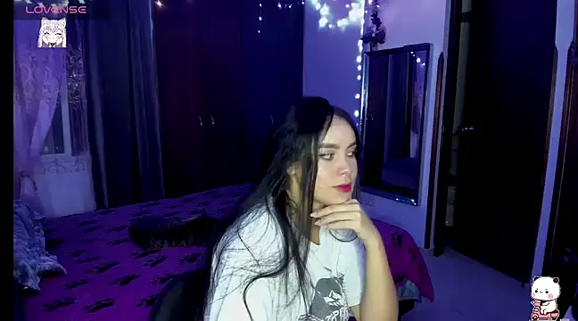 HARLEYNAPIER online show from 02/08/25, 01:43