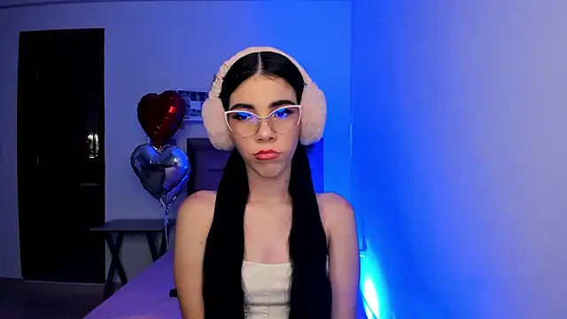 sofi cute01 online show from 02/15/25, 11:03