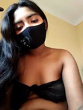 Lina-Rose online show from 03/11/25, 07:37