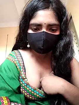 Lina-Rose online show from 09/30/25, 01:32