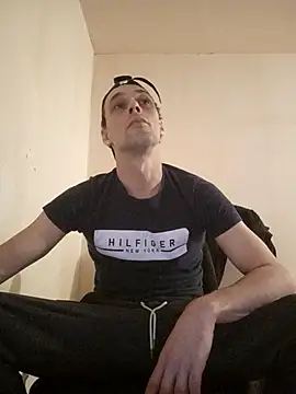 kx93 online show from 12/05/25, 08:49