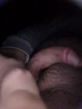 Snapshot of fbl40 chatting on 11/11/25, 10:54 fbl40 online show from 11/11/25, 10:54