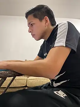 Dani202017 online show from 12/13/24, 12:09