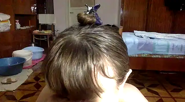 Snapshot of KlavdiaPetrivna chatting on 01/15/25, 10:57 KlavdiaPetrivna online show from 01/15/25, 10:57