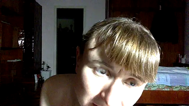 Snapshot of KlavdiaPetrivna chatting on 10/25/25, 01:13 KlavdiaPetrivna online show from 10/25/25, 01:13