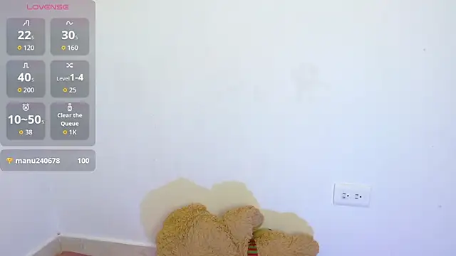 yulissa18 online show from 11/07/25, 11:21