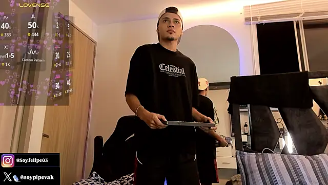 Snapshot of soyander03_ chatting on 03/14/26, 07:58 soyander03 online show from 03/14/26, 07:58