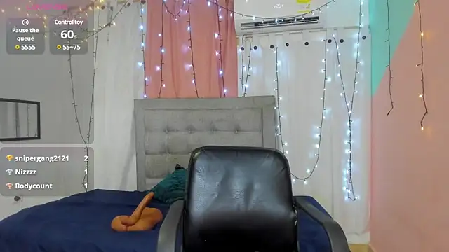 valentina 0  online show from 01/23/25, 09:39