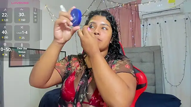 valentina 0  online show from 01/30/25, 03:55