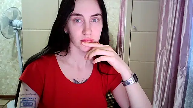 Snapshot of MilanaXBeauty chatting on 01/16/25, 07:49 MilanaXBeauty online show from 01/16/25, 07:49