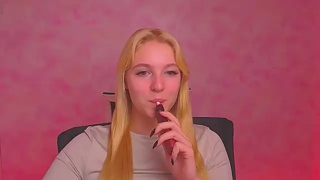 Milka kiss  online show from 01/04/25, 04:32